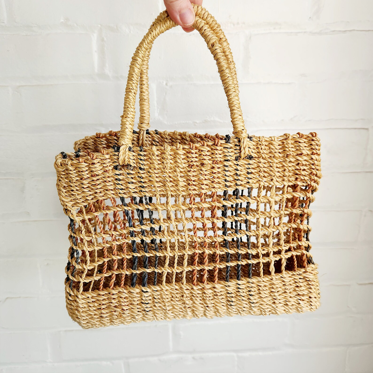 Vintage Multi Colored Straw Top Handle Beach Handbag Beach Bag